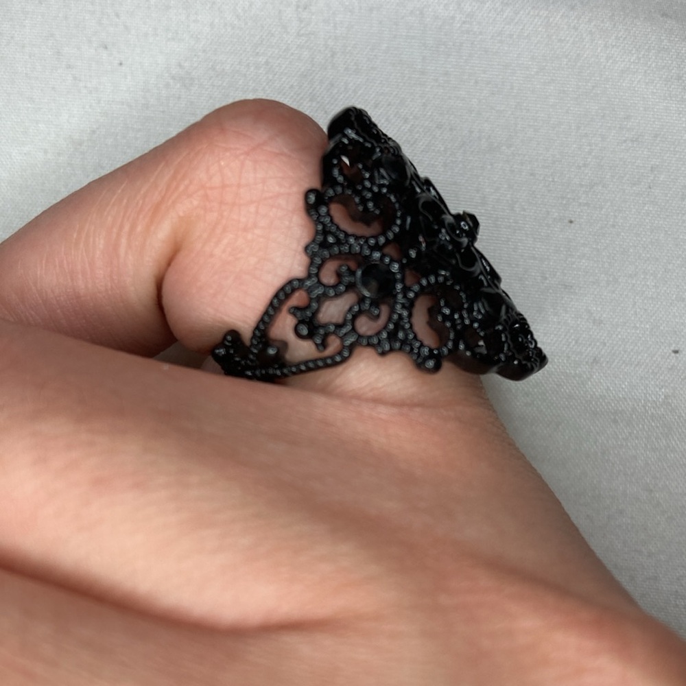 Grenada Ring Size 7 - image 3